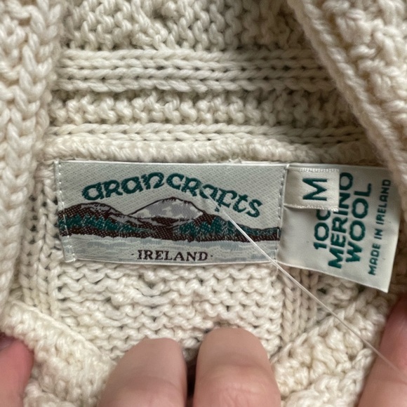 Aran Wool Drawstring Sweater - Picture 4 of 5